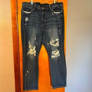 Judy Blue Women’s Distressed Denim Boyfriend Jeans